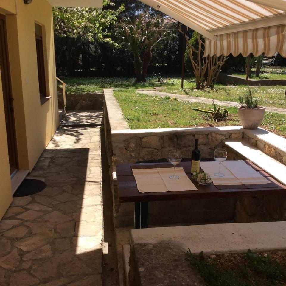 Mediterranean Holiday House & Apartments Котор Экстерьер фото