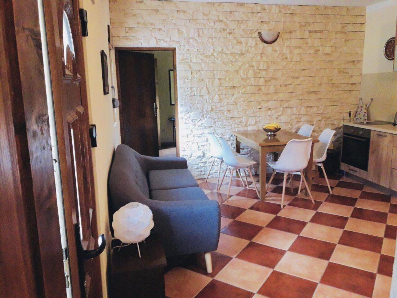 Mediterranean Holiday House & Apartments Котор Экстерьер фото