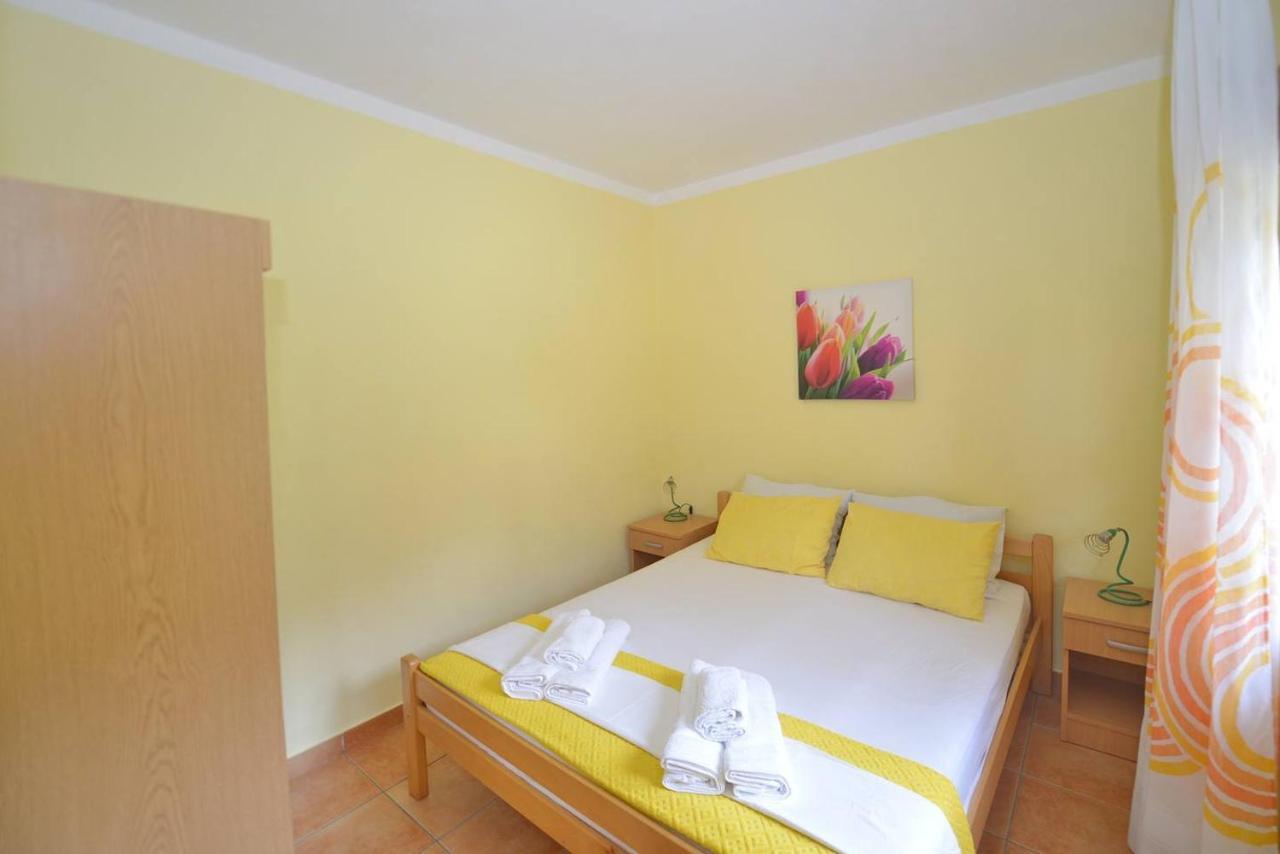 Mediterranean Holiday House & Apartments Котор Экстерьер фото