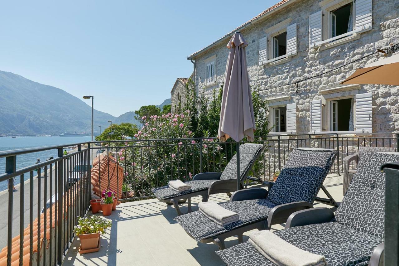 Mediterranean Holiday House & Apartments Котор Экстерьер фото