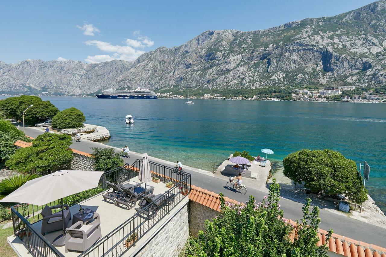 Mediterranean Holiday House & Apartments Котор Экстерьер фото